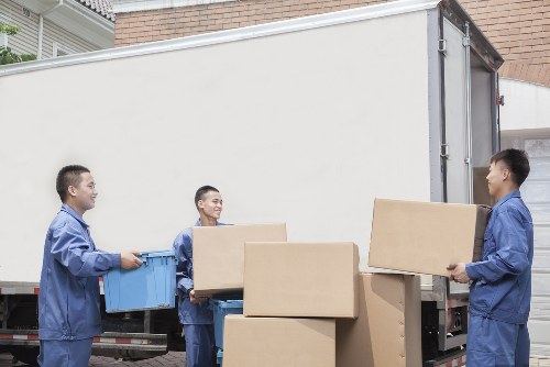Commercial van transport for businesses in Erith