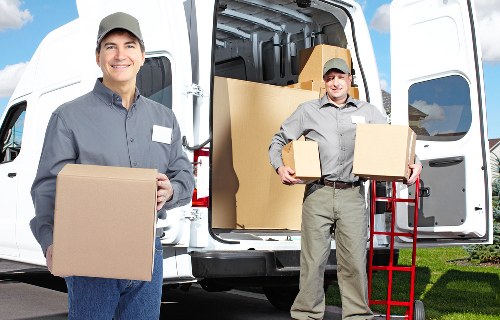 Reliable local moving support in Erith for everyday relocation needs