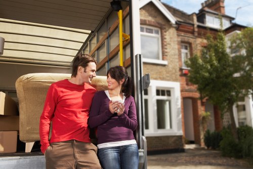 Local Erith moving service supporting home and business transport